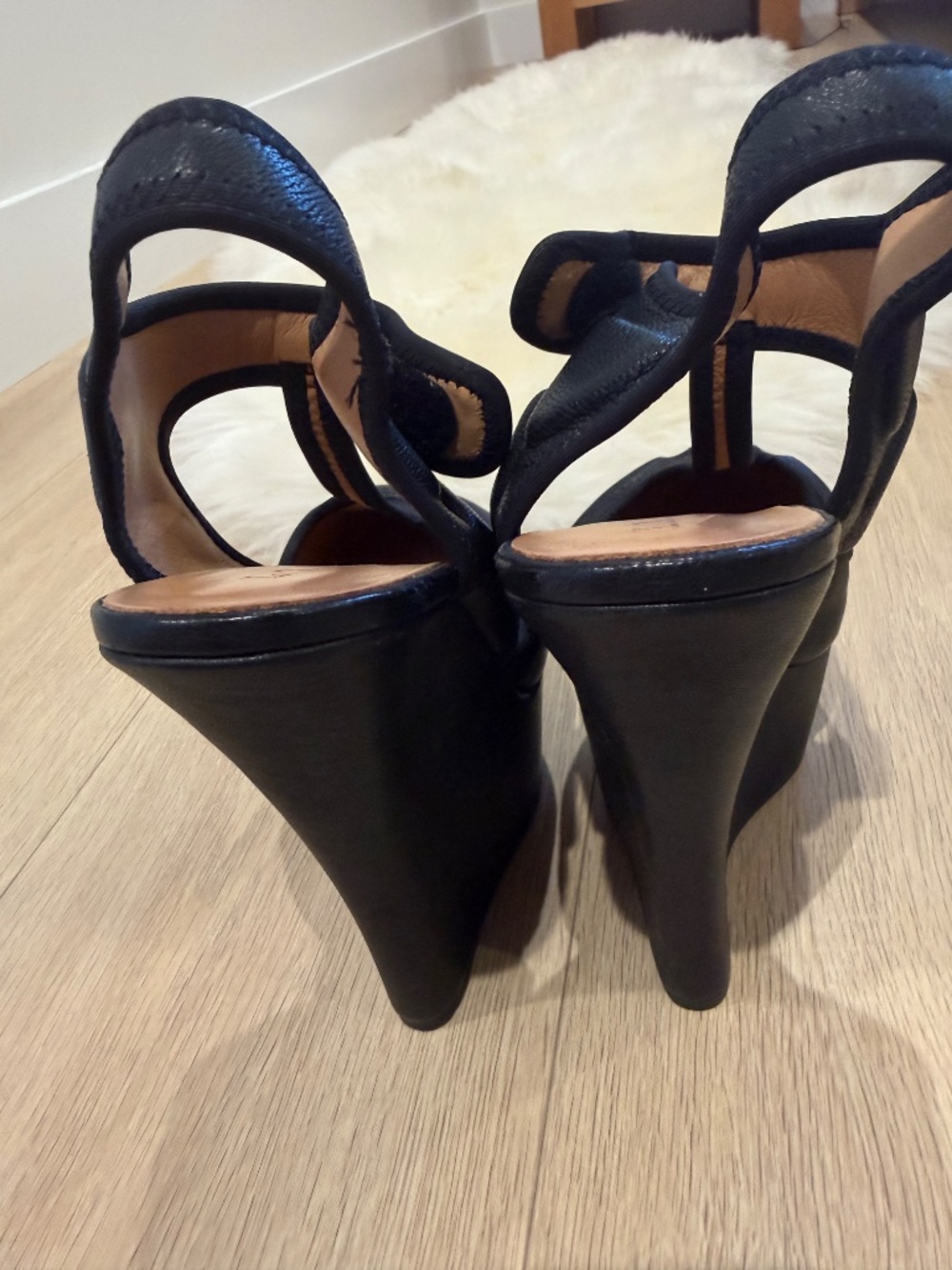 L.A.M.B. Platform shoes - Picture 2 of 7